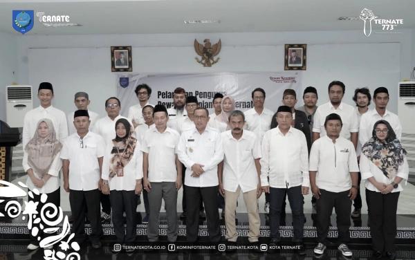 Dewan Kesenian Daerah Kota Ternate Di Lantik Wali Kota Pemerintah